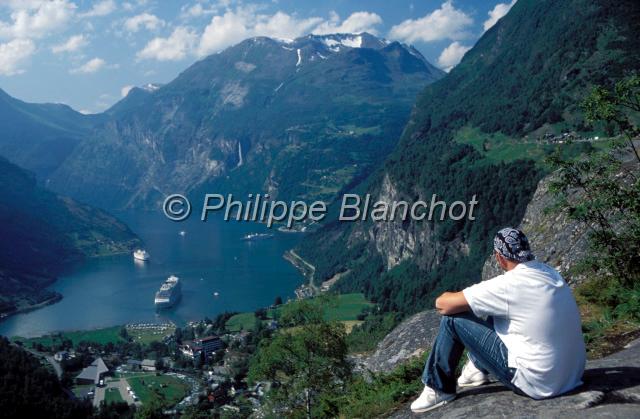 norvege 04.jpg - Geirangerfjord ou fjord de GeirangerMore og RomsdalNorvËge